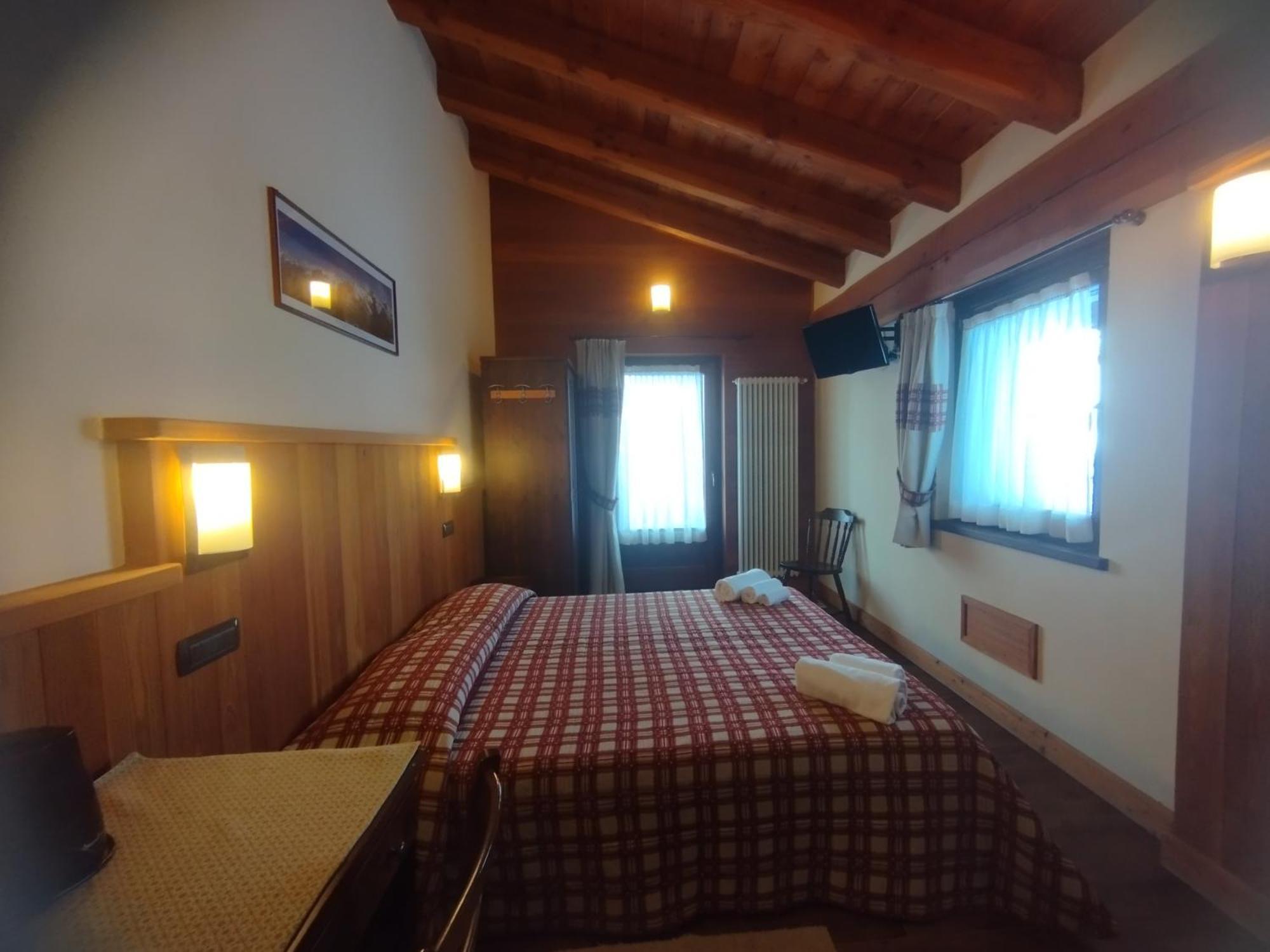 Villa Americana Chambres D'Hotes Чамполук Екстериор снимка