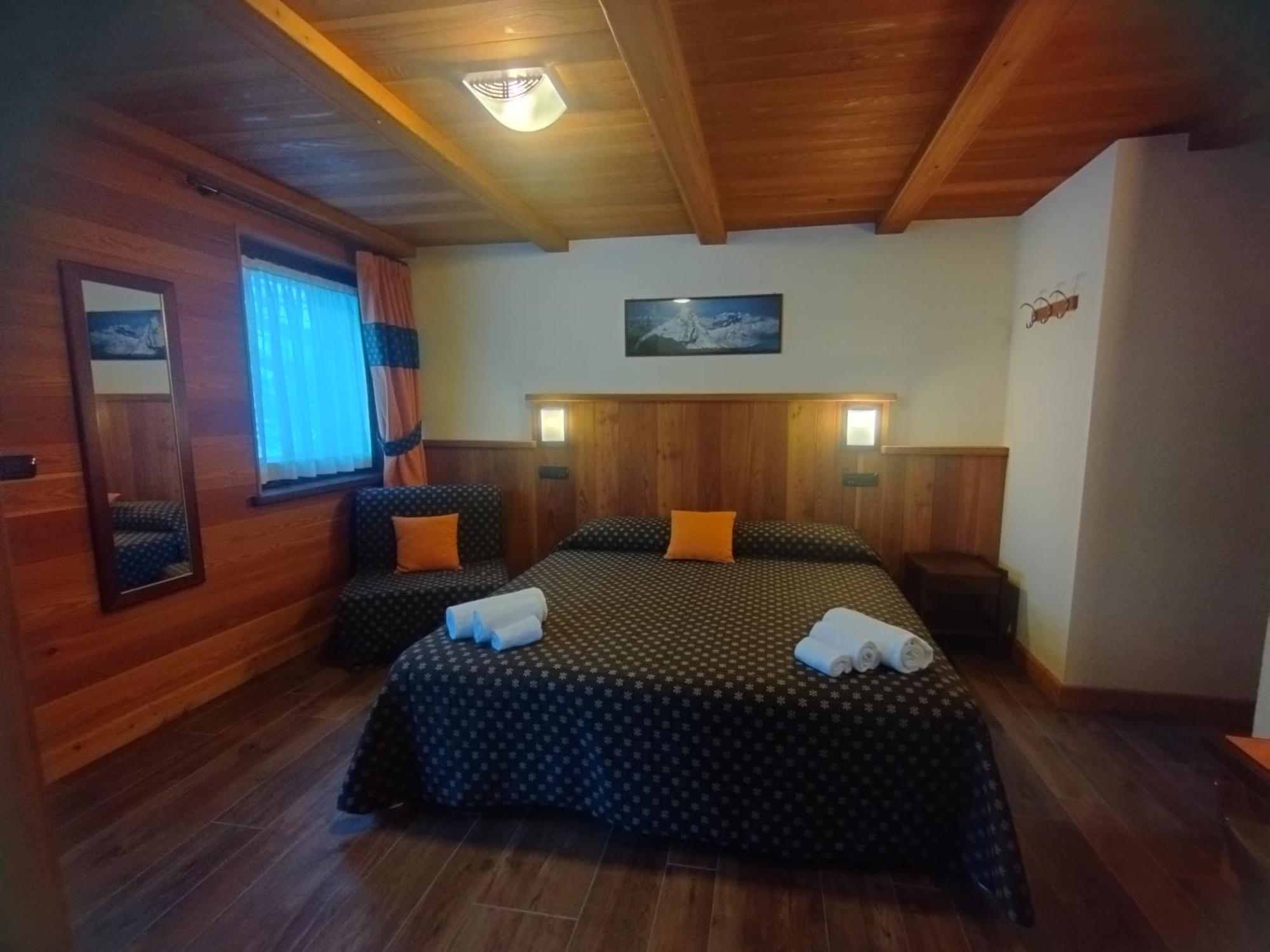 Villa Americana Chambres D'Hotes Чамполук Екстериор снимка