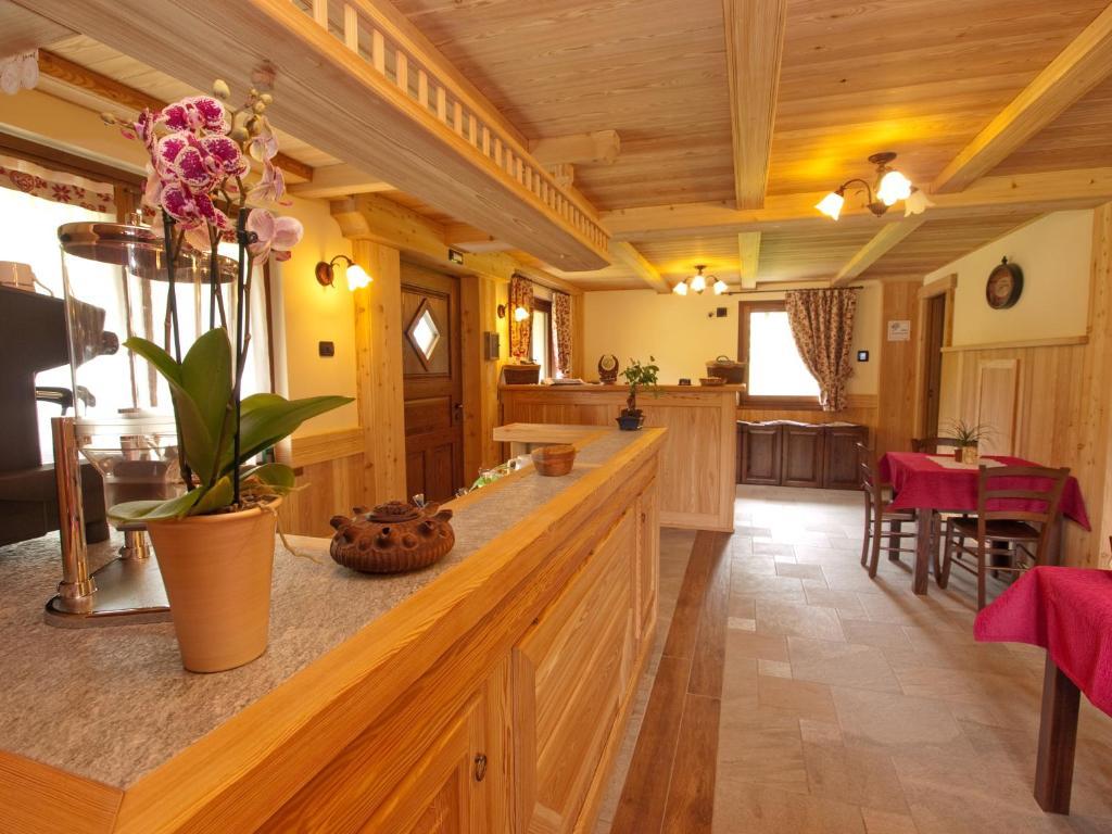 Villa Americana Chambres D'Hotes Чамполук Екстериор снимка