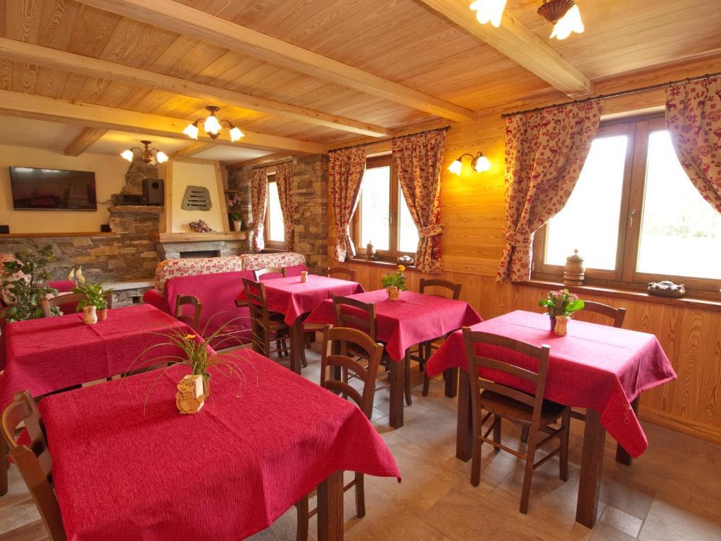 Villa Americana Chambres D'Hotes Чамполук Екстериор снимка