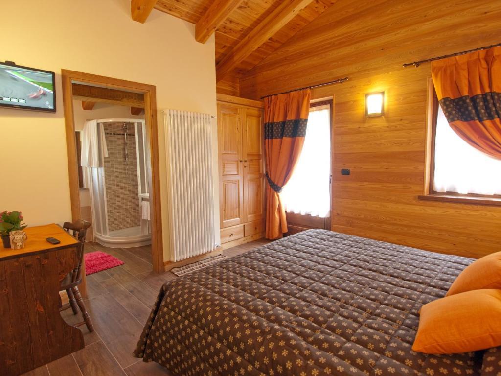 Villa Americana Chambres D'Hotes Чамполук Стая снимка