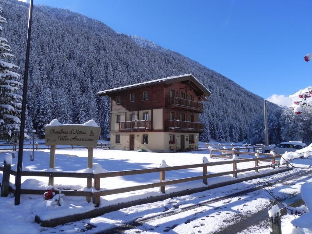 Villa Americana Chambres D'Hotes Чамполук Екстериор снимка